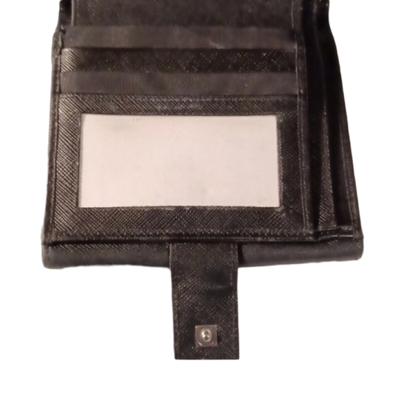 ♣️SALVATORE FERRAGAMO SAFFIANO LEATHER GANCINI WALLET - Picture 10 of 13